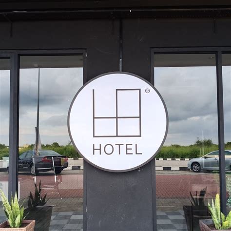 68 BOUTIQUE HOTEL .